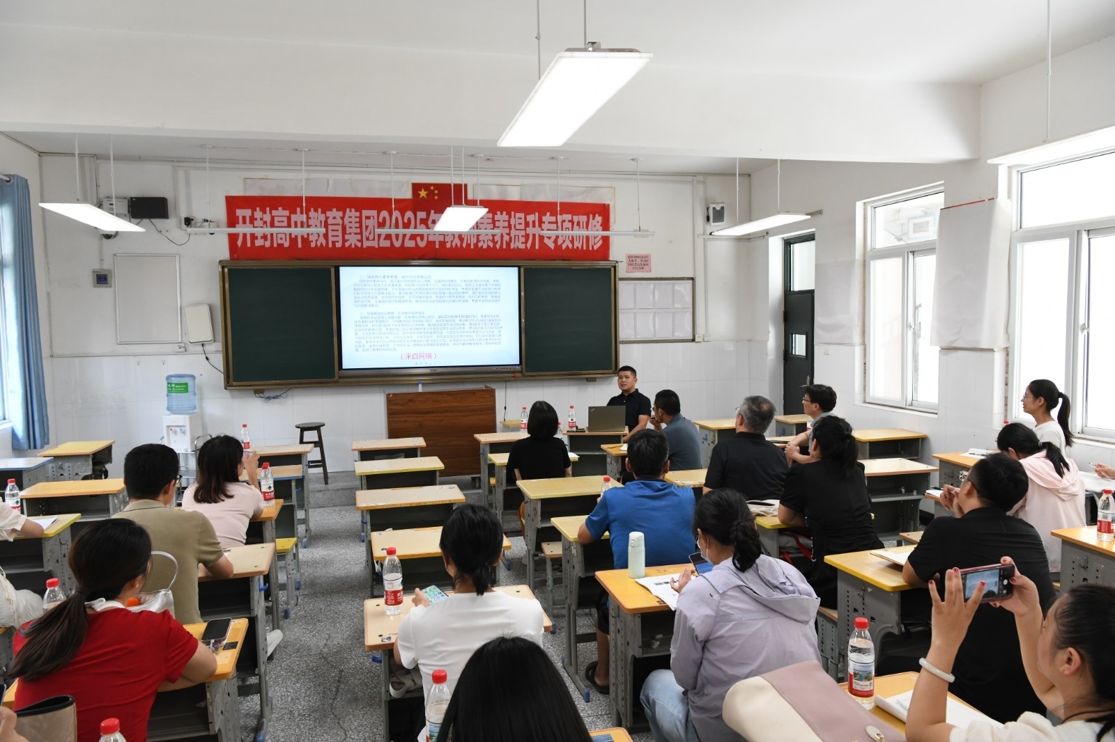 照片3（7）.JPG