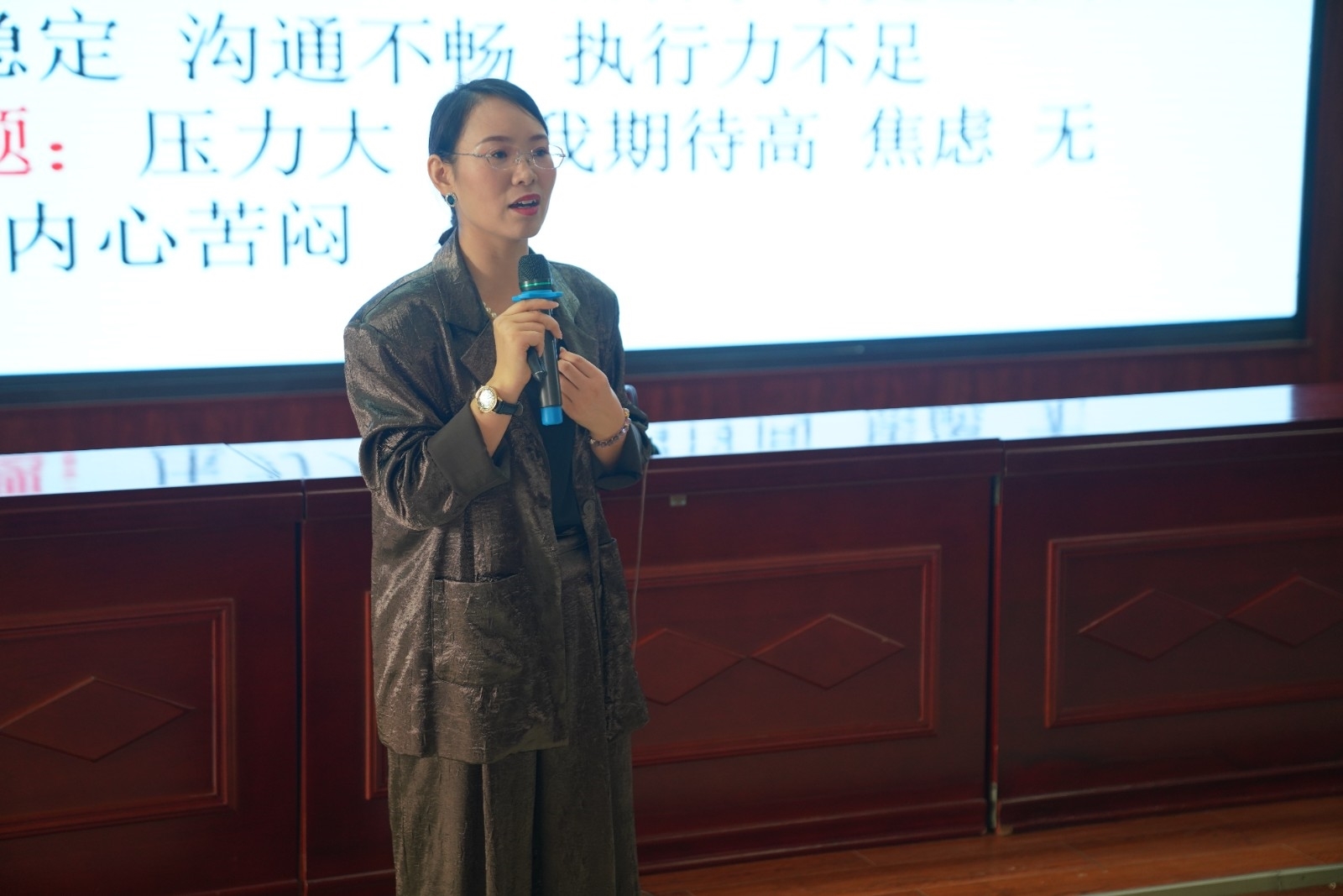 图2 (1).JPG