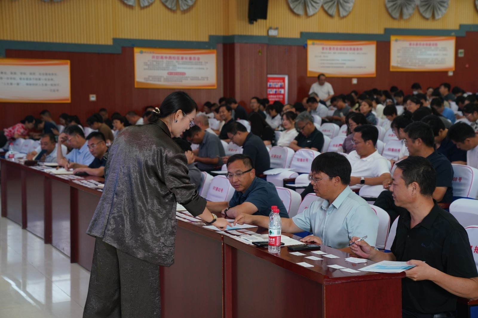 图2 (2).JPG